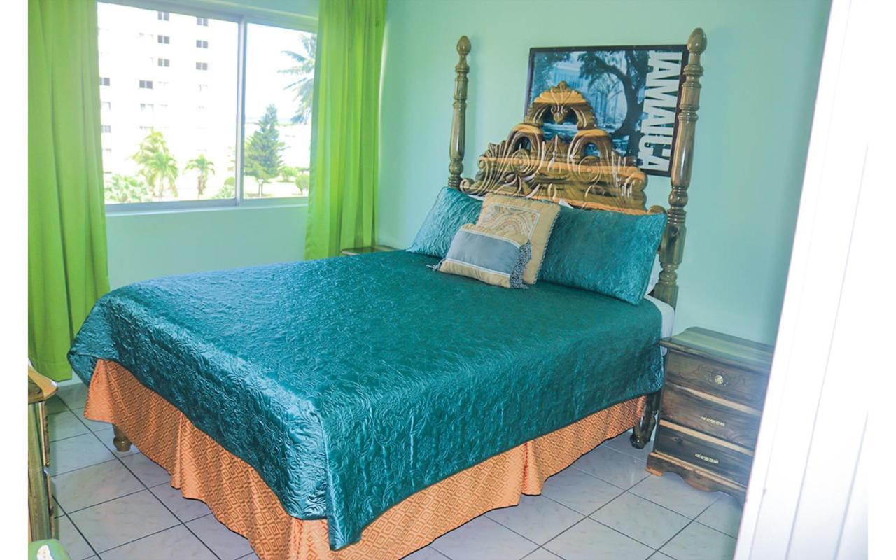 Turtle Beach Towers Ocho Rios Eksteriør billede